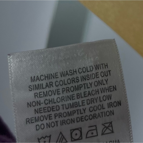 Disney Juniors Plus 1X Tinkerbell Sweater Hooded Zip Jacket Thermal Sleeve - Picture 6 of 7